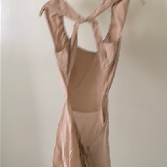 Reformation Sera Dress Gown - Picture 6 of 7